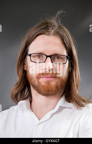 Tom Gauld, die schottische Cartoonist und Illustrator, auf dem Edinburgh International Book Festival. Edinburgh, Schottland. 24. August 2016 Stockfoto