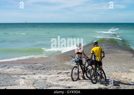 Strand in der Nähe von Phare des Baleines Leuchtturm, Ile de Ré, Frankreich, EU, Europa Stockfoto