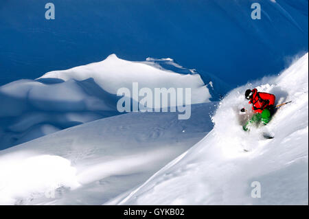 Off Piste in den Französischen Alpen, Frankreich, Savoie, La Plagne Stockfoto