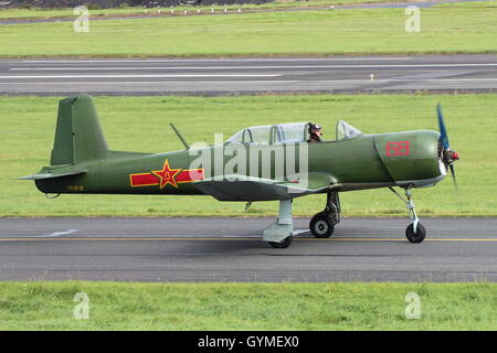 G-BVVG, ein privat geführtes Nanchang CJ6, Prestwick Flughafen während der Scottish International Airshow im Jahr 2016. Stockfoto