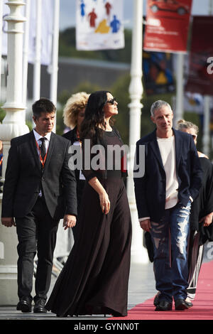 San Sebastian, Baskenland, Spanien. 19. Sep, 2016. Monica Bellucci besuchen "On The Milky Road" Premiere auf Victoria Eugencia Theater während 64. San Sebastian International Film Festival am 19. September 2016 in San Sebastian, Spanien. Bildnachweis: Jack Abuin/ZUMA Draht/Alamy Live-Nachrichten Stockfoto