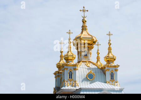 Kuppel der barocken Kirche am Himmelshintergrund Stockfoto