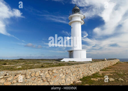 Leuchtturm bei Es Weit des Cap-Cap de Barbaria auf Formentera, Spanien, Balearen, Formentera, Cap de Barbaria Stockfoto