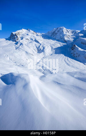 Monte Rosa, Dufourspitze - 4633m-4634 m, Liskamm - 4527 m, Schweiz, Wallis Stockfoto