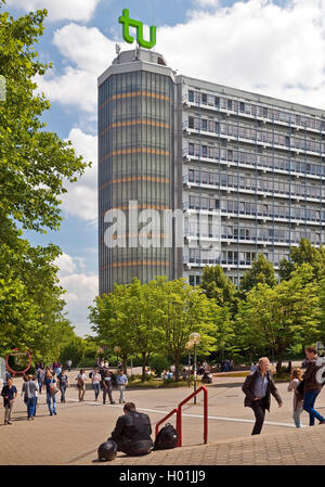 Und Martin Schmeisser square Mathetower der Technischen Universität Dortmund, Deutschland, Nordrhein-Westfalen, Ruhrgebiet, Dortmund Stockfoto