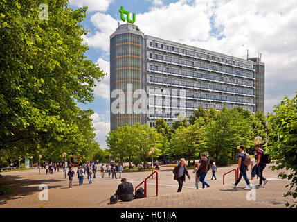 Und Martin Schmeisser square Mathetower der Technischen Universität Dortmund, Deutschland, Nordrhein-Westfalen, Ruhrgebiet, Dortmund Stockfoto