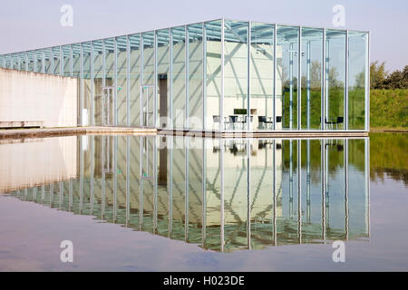 Ausstellung Cubus der Langen Foundation, Deutschland, Nordrhein-Westfalen, Niederrhein, Neuss Stockfoto