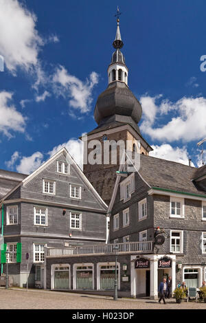 Historische Innenstadt mit der Evangelischen Kirche in Schleswig-Holstein, Deutschland, Nordrhein-Westfalen, Bergisches Land, Remscheid Stockfoto