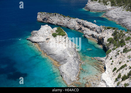 Prasses eine ungewöhnliche Kalkstein Felsformation der West Küste von Paxos, die Ionischen Inseln, die griechischen Inseln, Griechenland, Europa Stockfoto