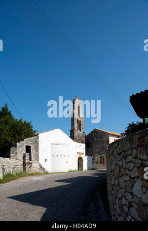 Der Glockenturm und Bell Turm des Agios Pantocratoras 'Il Conde' in Makratika, Paxos, die Ionische Inseln, Griechenland, Europa Stockfoto