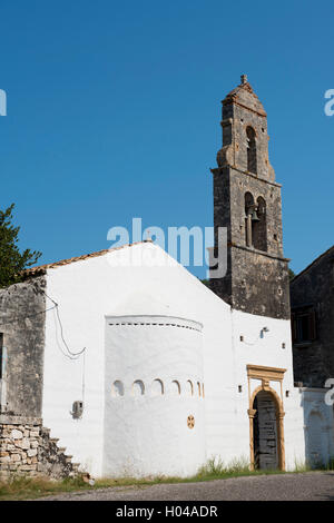 Der Glockenturm und Bell Turm des Agios Pantocratoras 'Il Conde' in Makratika, Paxos, die Ionische Inseln, Griechenland, Europa Stockfoto