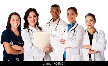 Glücklich lächelnd Arzt Arzt Krankenschwesterpraktiker Ärzteteam stehen zusammen auf weiß. Stockfoto