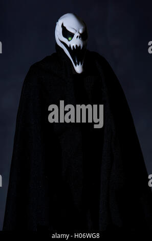 Scary Halloween Sensenmann Charakter Stockfoto