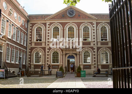 Bluecoat Chambers ehemalige Schule Liverpool Merseyside UK Stockfoto