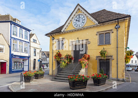 Der Markt Haus (1665), Tetbury, Gloucestershire, England, UK Stockfoto