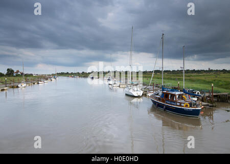 Blick vom Walberswick über den Fluß Blyth. Suffolk, England, Vereinigtes Königreich Stockfoto