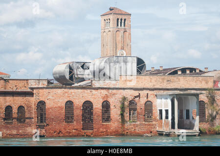 In einem verlassenen Glasfabrik auf der Insel Murano, Venedig Stockfoto