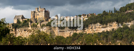 Chateau de Beynac, Beynac-et-Cazenac, Dordogne, Frankreich Stockfoto