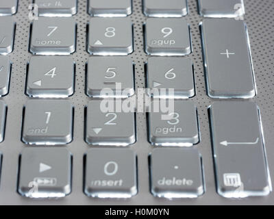 Zifferntasten auf Silber Tastatur Laptop Stockfoto