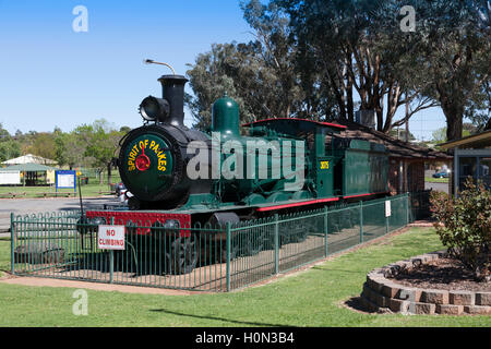 Kelly Reserve Park enthält die alten 3075 "Klasse Dampflokomotive, bekannt als der"Geist des Parkes"Parkes Australia Stockfoto