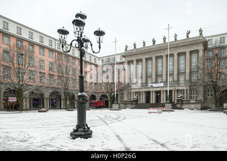 Deutschland, Nordrhein-Westfalen, Wuppertal-Barmen, Johannes-Rau-Platz, Rathaus Barmen, Sitz des Rates der Stadt Wuppertal Und H Stockfoto