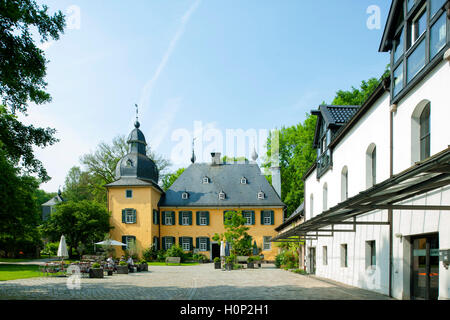Deutschland, Nordrhein-Westfalen, Wuppertal-Vohwinkel, Schloss Lüntenbeck Stockfoto