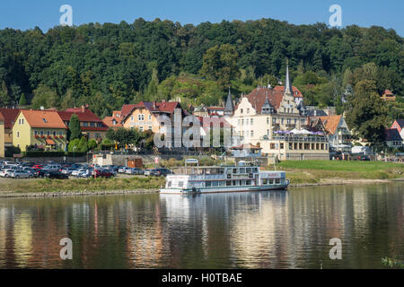 Deutschland, Sachsen, Stadt Wehlen & Fluss Elbe Stockfoto
