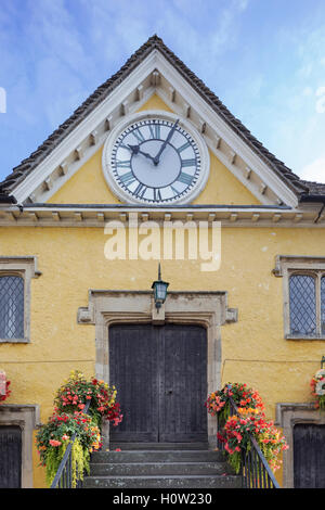 Der Markt Haus (1665), Marktplatz, Tetbury, Gloucestershire, England, Vereinigtes Königreich Stockfoto