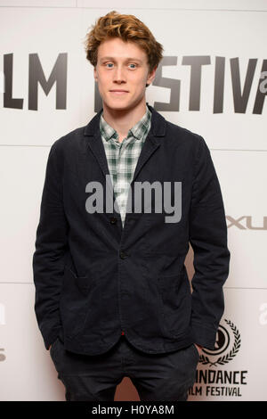 George MacKay besuchen die Opening Night Gala des Raindance Film Festival, an der Vue Kino, Leicester Square, London. Stockfoto