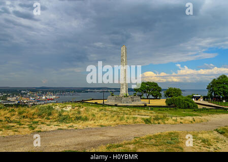 Das Denkmal für die Soldaten der separate Seaside-Armee, die während der Befreiung der Krim von faschistischen Invasoren gestorben Stockfoto