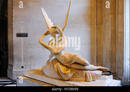 Paris, Frankreich. Musée du Louvre ist eines der größten Museen der Welt und das meistbesuchte Museum der Kunst in der Welt. Stockfoto