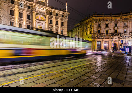 Strassenbahn Straßenbahn, Nocturne Mailand, Italien Stockfoto