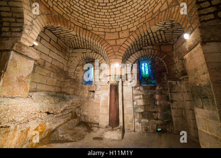 Innenraum der Stiftskirche Saint-Pierre Brantome, Perigord, Dordogne, Aquitane, Frankreich. Stockfoto