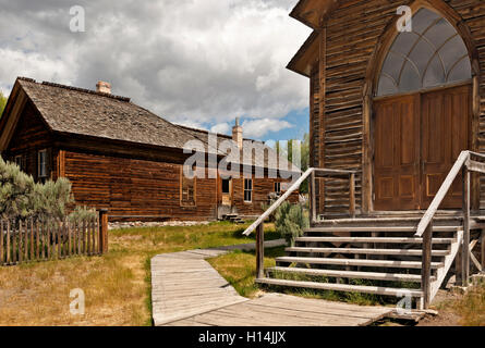 MT00063-00... MONTANA - methodistischen Kirche in Ghost Town von Bannack im Bannack State Park. Stockfoto