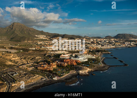 Küste mit Meer, Strand, Playa de La Enramada, Playa de las Americas, Costa Adeje Atlantikküste, South Coast, Teneriffa Stockfoto