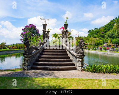 Königliche Wasserpalast und Pools Tirthagangga, Insel Bali, Indonesien Stockfoto