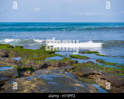 Erstaunliche Landschaft am Tanah Lot Tempel, Bali. Indonesien Stockfoto