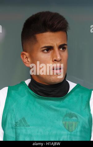 Bilbao, Spanien. 18. September 2016. Joao Cancelo (Valencia) Fußball: Spanisch "La Liga Santander" match zwischen Valencia CF Athletic de Bilbao 2: 1 im San Mames Stadion in Bilbao, Spanien. © Mutsu Kawamori/AFLO/Alamy Live-Nachrichten Stockfoto