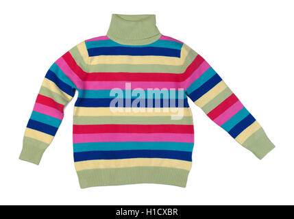 Bunt gestreifter Pullover mit hohem Kragen. Isolieren Sie auf weiß. Stockfoto