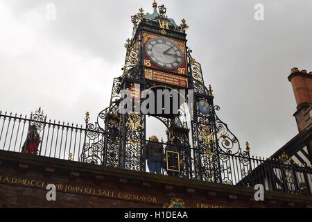 Viktorianische Eastgate Clock, Chester, England Stockfoto