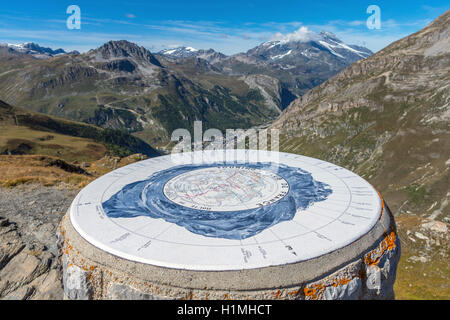 Touring Club de France, Aussichtspunkt über dem Val d ' Isere, Französische Alpen Stockfoto