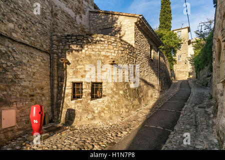 Gasse in römische Stadt Vaison la Romaine, Provence, Provence-Alpes-Côte d ' Azur, Vaucluse, Frankreich Stockfoto