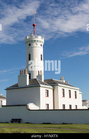 Arbroath Signalsäule, Angus, Schottland, heute ein Museum, ursprünglich verwendet, um den Leuchtturm Bell Rock, zu signalisieren, indem man einen Ball. Stockfoto