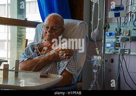 Patienten Tag nach Herz-Bypass-Operation erholt. Stockfoto