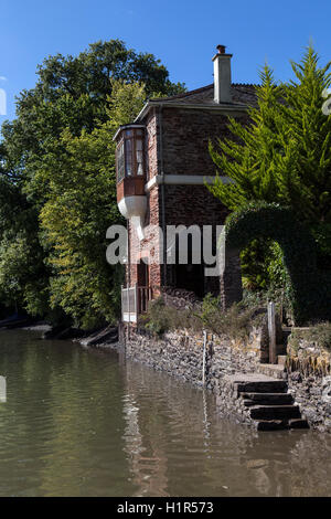 Das Dorf von Stoke Gabriel befindet sich in einer der unberührtesten Gegenden der South Devon. Es liegt an den Ufern von einem kleinen Bach w Stockfoto