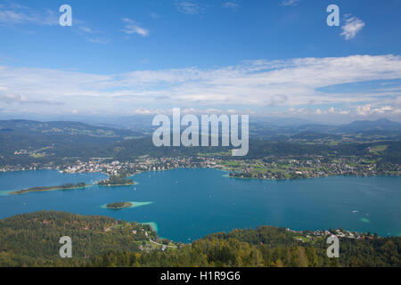 Blick vom Aussichtsturm Pyramidenkogel, Lake Woerth, Kärnten, Österreich Stockfoto