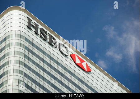 HSBC Hauptquartier in Canary Wharf, dem wichtigsten Geschäftsviertel von London. Stockfoto