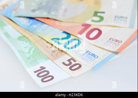 Verschiedene Euro-Banknoten, aufgelockert Stockfoto