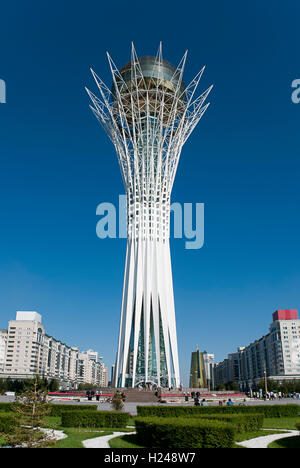 Bayterek ist ein Monument, und Aussichtsturm in Astana in Kasachstan. Stockfoto