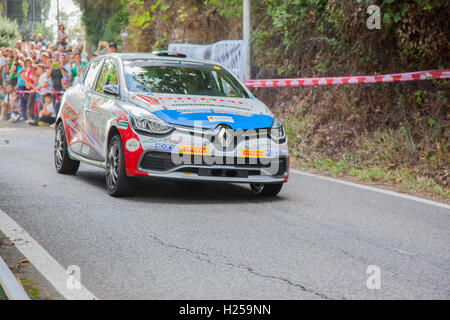 Rom, Italien. 24. September 2016. 4. Rallye die Stadt von Roma Capitale, italienische Rally Meisterschaft, 23-24-25 September 2016, 2. Tag im Dorf Bellegra Credit: Manuel Bianconi/Alamy Live News Stockfoto